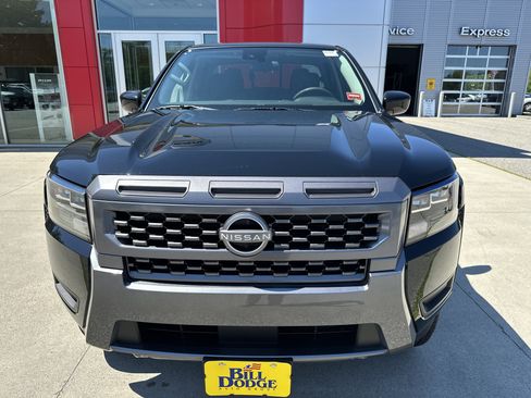 New 2026 Nissan Frontier SV w/ SV Convenience Package AWD/4WD image 10