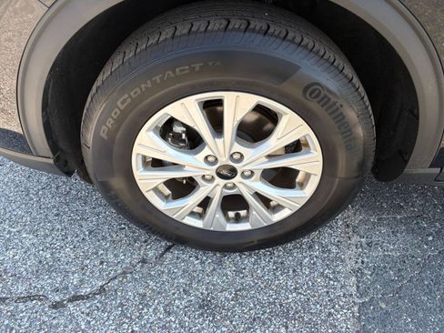 Used 2024 Ford Escape Active AWD/4WD image 30
