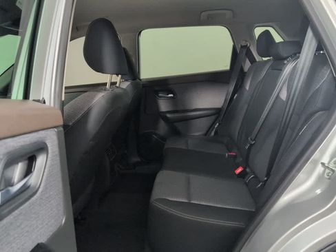 Used 2023 Nissan Rogue SV FWD image 15