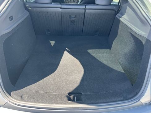 Used 2026 Tesla Model Y Long Range image 13