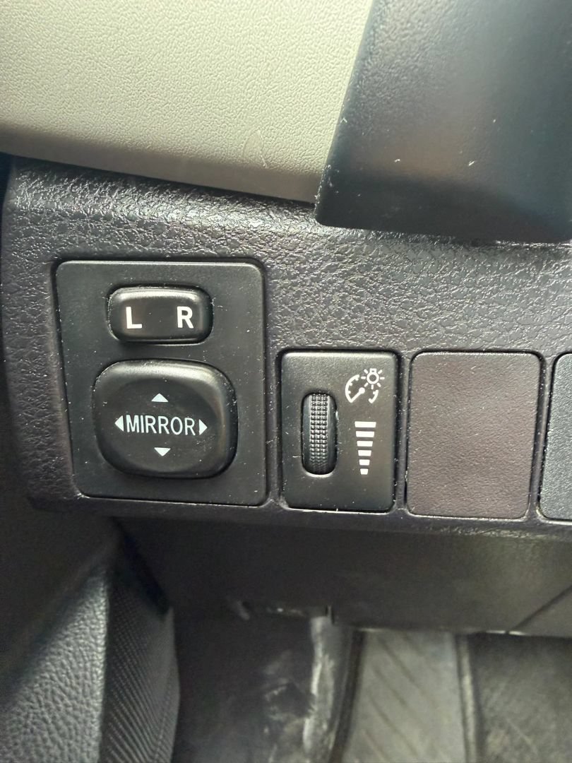 Used 2017 Toyota Corolla LE w/ LE Premium Package FWD image 26
