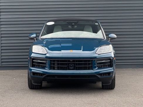 Used 2024 Porsche Cayenne Coupe AWD/4WD image 10