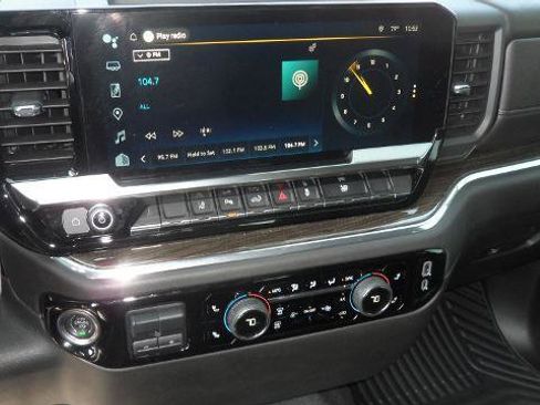 Used 2024 Chevrolet Silverado 2500 LT w/ All Star Edition RWD image 9