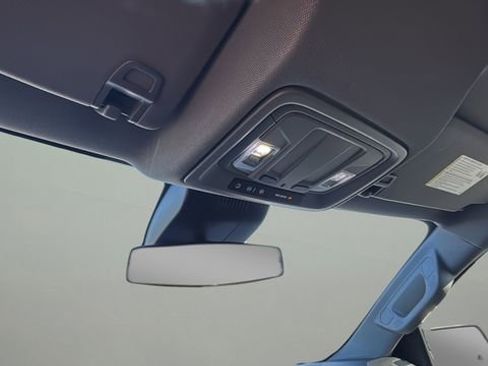 Certified 2023 Chevrolet Silverado 1500 Custom image 26