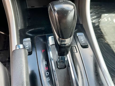 Used 2017 Honda Accord EX-L image 21