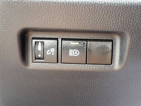Used 2024 Toyota RAV4 LE AWD/4WD image 14