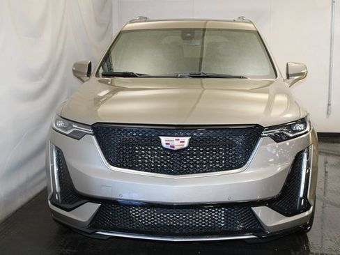 Certified 2023 Cadillac XT6 Sport image 3