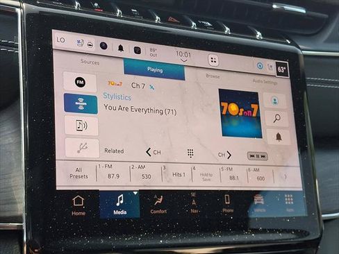 Certified 2023 Jeep Grand Cherokee Overland w/ Luxury Tech Group IV AWD/4WD image 29