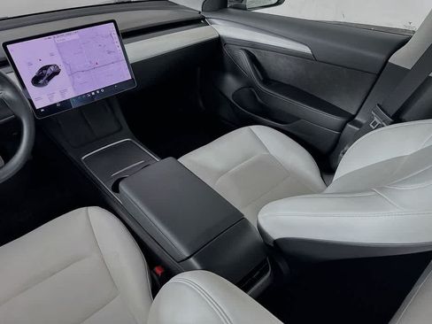Used 2021 Tesla Model 3 Standard Range Plus RWD image 10