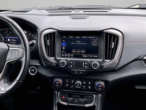 Used 2022 GMC Terrain AT4 w/ GMC Pro Grade Package AWD/4WD image 7