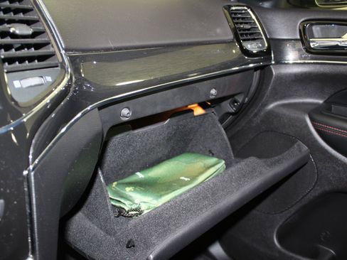 Used 2019 Jeep Grand Cherokee Trailhawk image 28