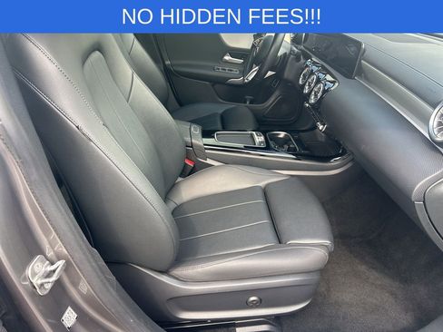 Used 2025 Mercedes-Benz CLA 250 image 17