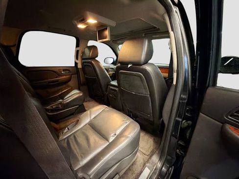 Used 2009 Chevrolet Tahoe LTZ image 28