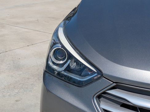 Used 2018 Hyundai Santa Fe Sport w/ 2.0T Ultimate Tech Package 05 image 7