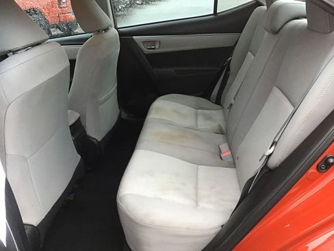 Used 2014 Toyota Corolla LE image 17