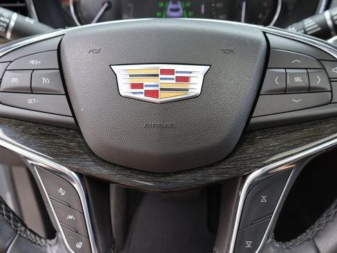 Certified 2021 Cadillac XT5 Premium Luxury image 21