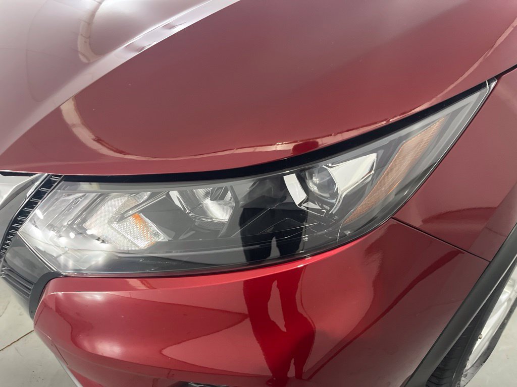 Used 2022 Nissan Rogue Sport SV AWD/4WD image 36