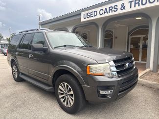 Used 2017 Ford Expedition XLT RWD video 2