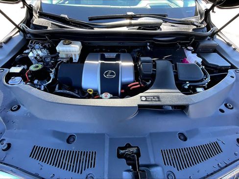 Used 2022 Lexus RX 450hL Luxury w/ Cold Area Package (CT) image 63