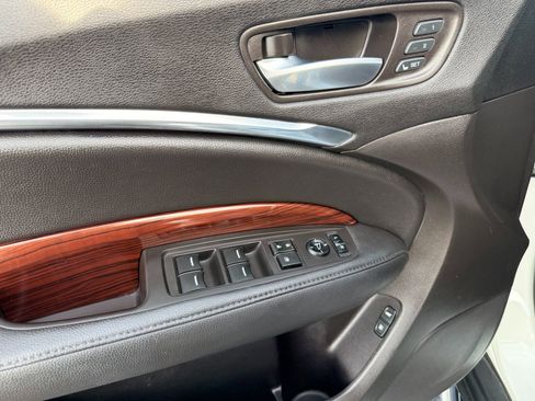 Used 2016 Acura MDX Technology Package Technology image 21