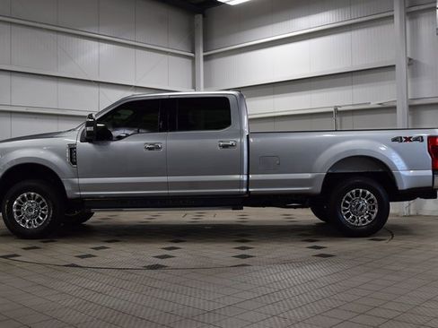 Used 2022 Ford F250 XLT w/ XLT Premium Package image 4