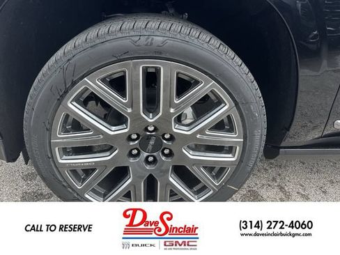New 2026 GMC Yukon XL Denali Ultimate AWD/4WD image 10