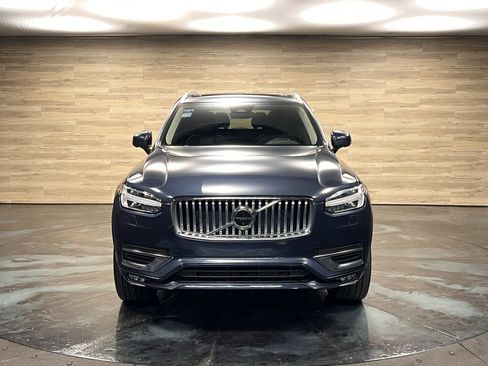 Used 2023 Volvo XC90 B6 Plus w/ Protection Package Premier image 23