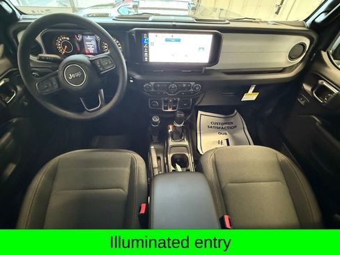 New 2025 Jeep Gladiator Sport image 11