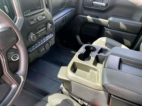 Used 2023 Chevrolet Silverado 1500 Custom Trail Boss AWD/4WD image 19