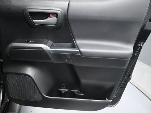 Used 2021 Toyota Tacoma TRD Pro AWD/4WD image 28