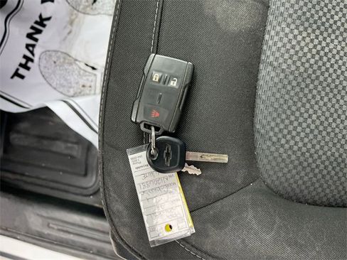 Used 2022 Chevrolet Colorado LT w/ Fleet Safety Package image 29