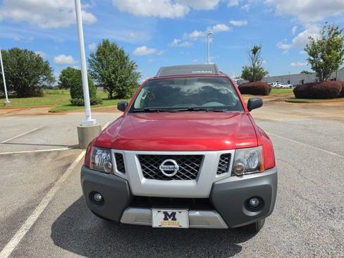 Used 2013 Nissan Xterra S w/ Value Package RWD image 2