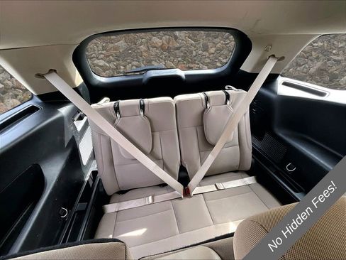 Used 2022 Ford Explorer XLT AWD/4WD image 24