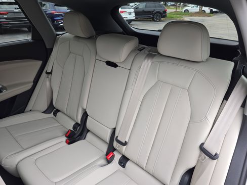 New 2025 Audi Q5 Premium Plus image 14