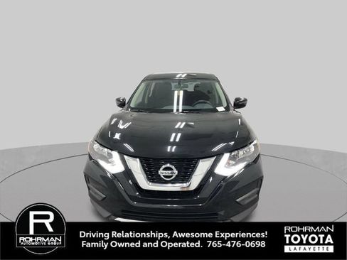 Used 2017 Nissan Rogue S FWD image 10