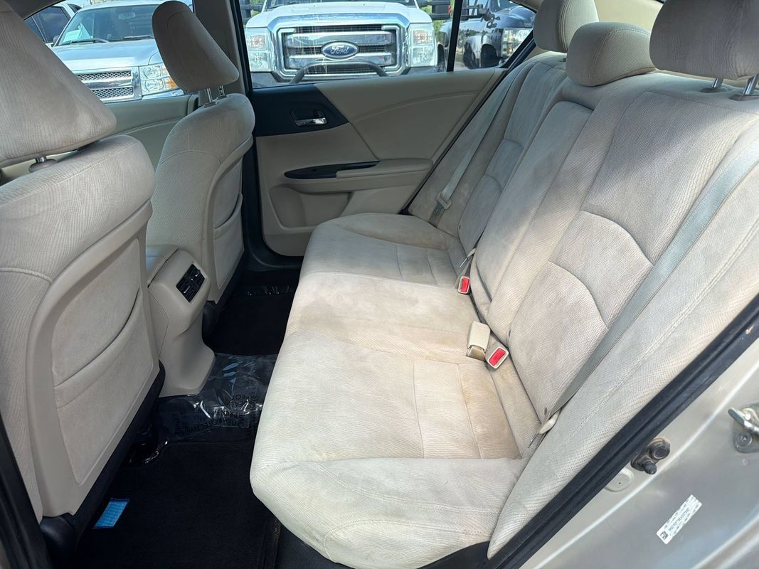Used 2014 Honda Accord EX image 12