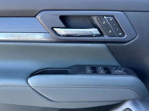 New 2026 GMC Terrain AT4 image 11