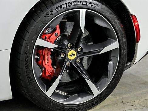 Used 2023 Ferrari SF90 Spider AWD/4WD image 14