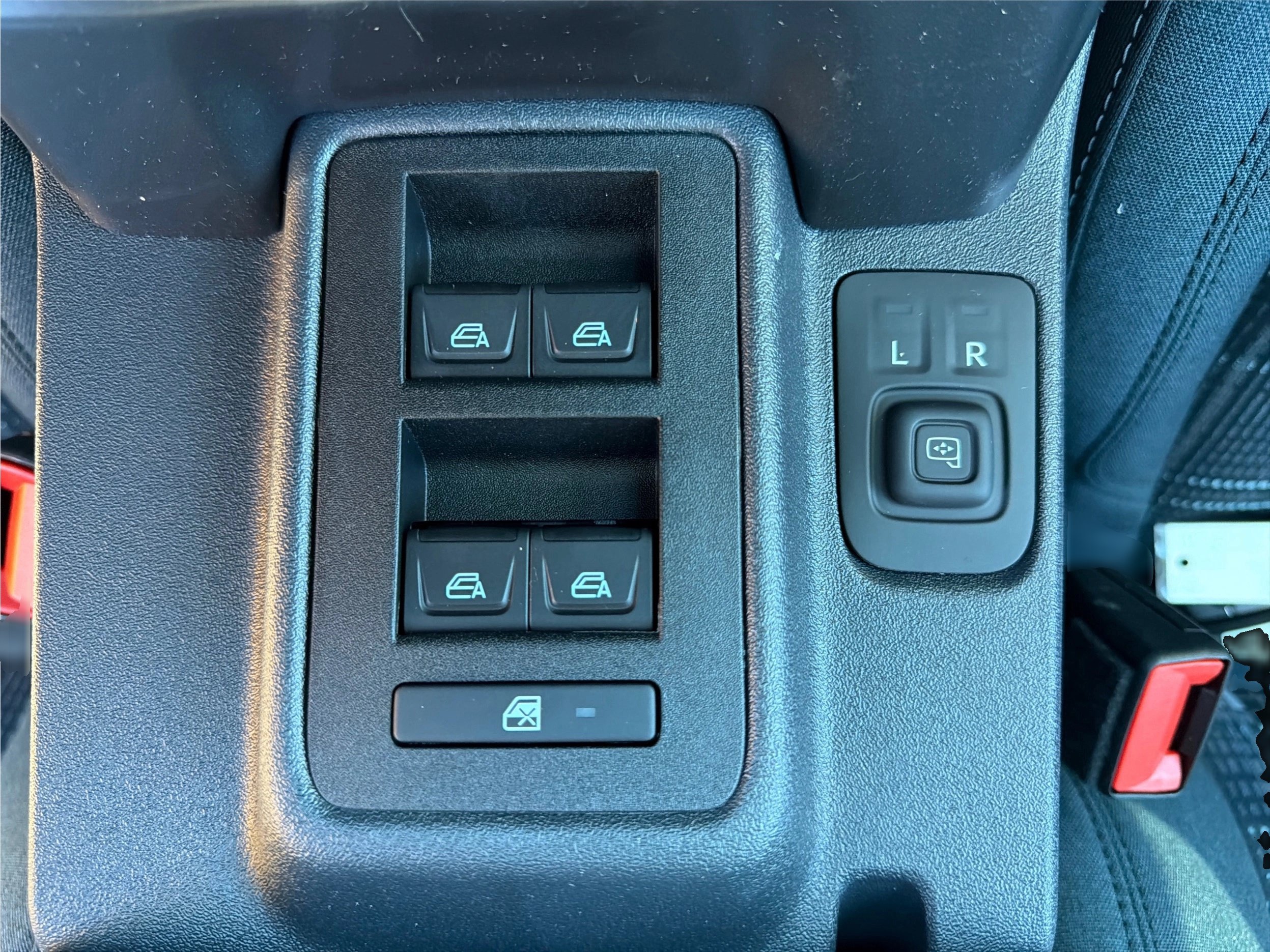 New 2026 Ford Bronco Heritage Edition AWD/4WD image 28