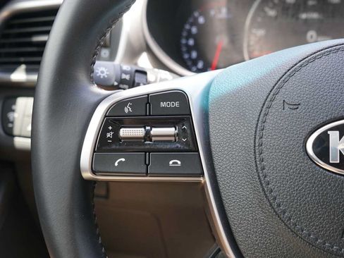 Used 2020 Kia Sorento EX FWD image 15