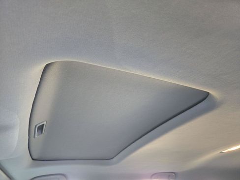 Used 2022 Honda Pilot Special Edition image 9