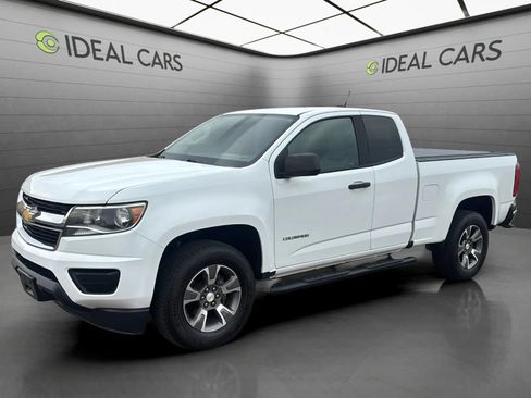 Used 2017 Chevrolet Colorado W/T w/ WT Convenience Package RWD image 1