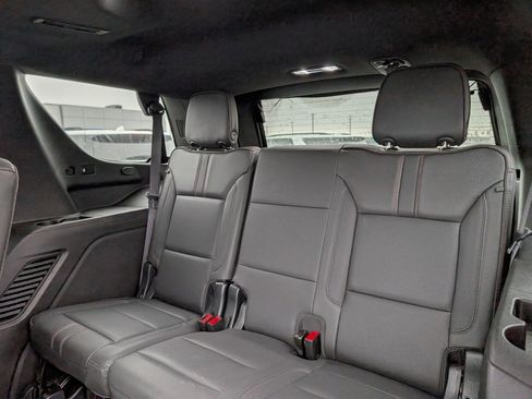 Used 2023 Chevrolet Tahoe RST w/ Luxury Package image 16