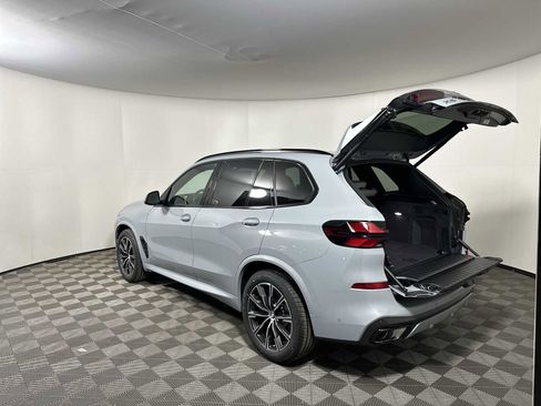 New 2026 BMW X5 xDrive40i w/ M Sport Package image 20