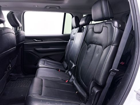 Used 2023 Jeep Grand Cherokee L Limited w/ Trailer Tow Group (B) image 39