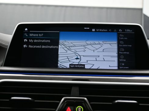 Used 2022 BMW 750i xDrive w/ Luxury Rear Seating Package AWD/4WD image 30