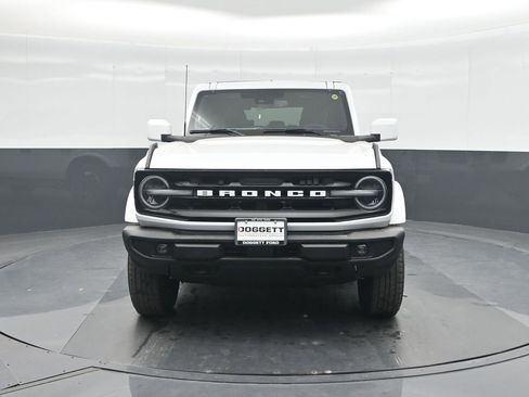 New 2025 Ford Bronco Outer Banks image 5