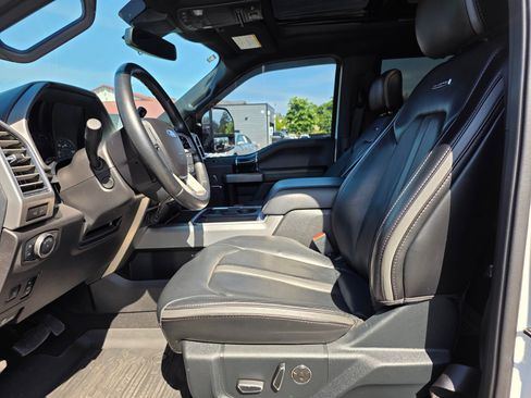 Used 2020 Ford F350 Platinum AWD/4WD image 25