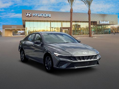 New 2026 Hyundai Elantra Sport FWD image 11