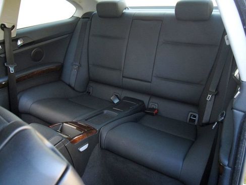 Used 2010 BMW 328i xDrive Coupe image 26